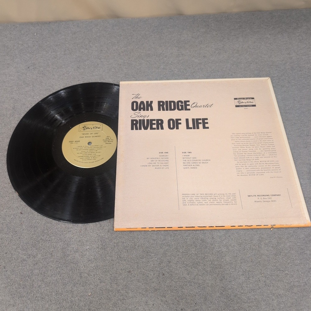 Oak Ridge Quartet Sings River of Life Vinyl LP Skylite 6045 Gospel Stereo - Picture 2 of 2